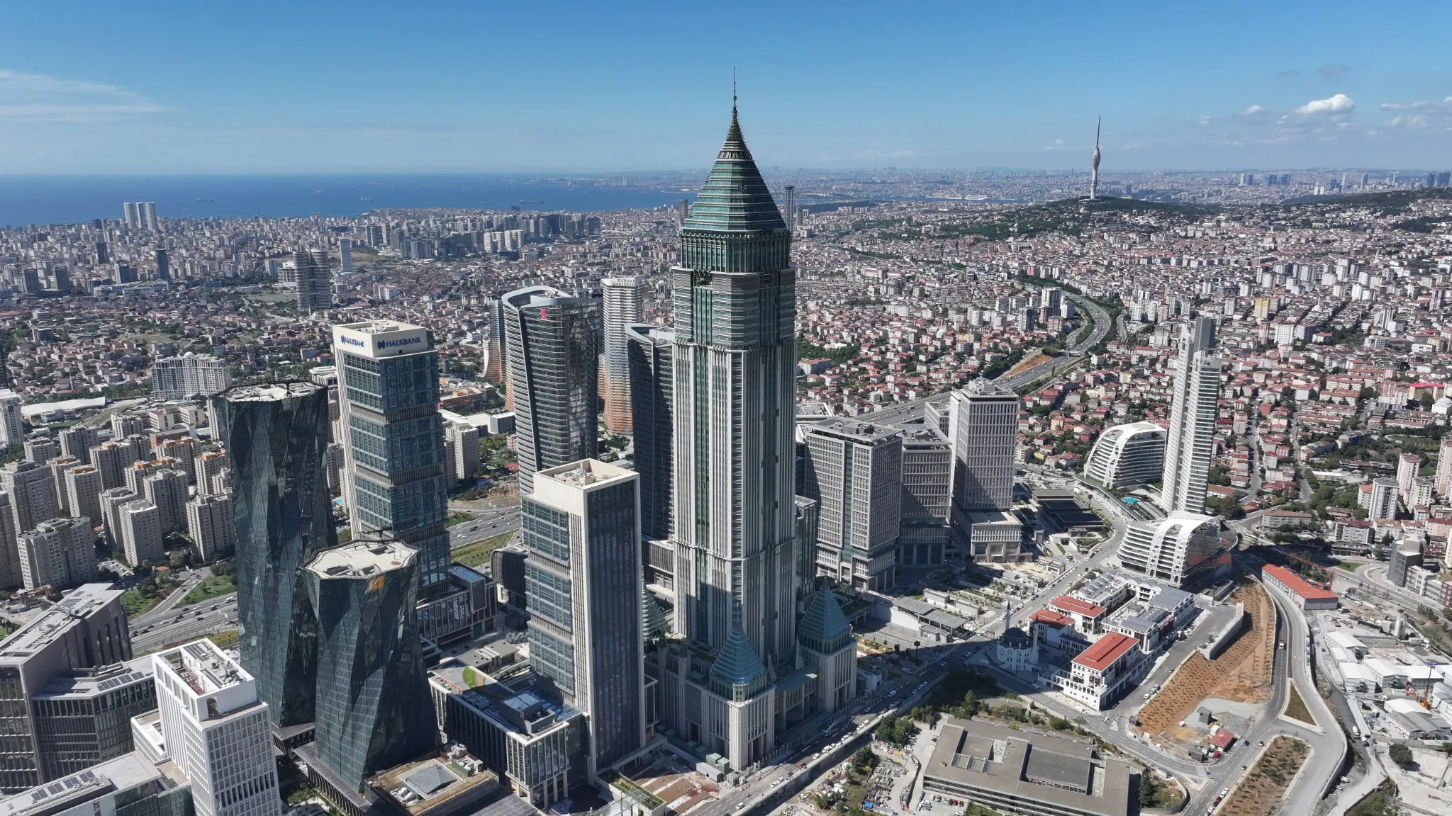 Dünyanın En Büyük/En Yüksek Yapıları